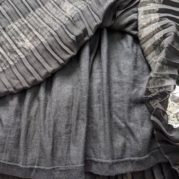 HKR collections black skirt, underneath slip skirt size small - Picture 2 of 3